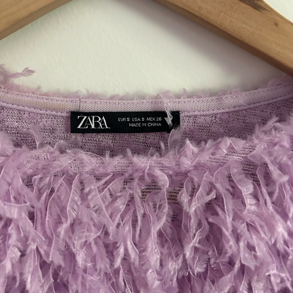 Zara feather effect long sleeve crop 🪽 - Picture 2 of 4